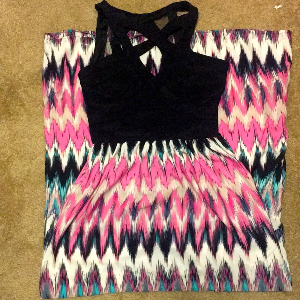 CRYSTAL DOLL PATTERNED MAXI DRESS